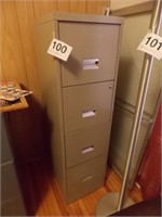 4 drawer metal file cabinet w/keys