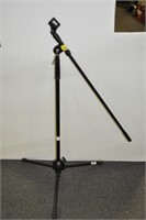 PRO-LINE MICROPHONE STAND