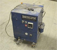 Berlyn Hydraulic Test Pump, Works Per Seller