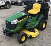 2016 John Deere D130 Lawn Tractor