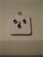 Garnet Gemstones Earrings an Pendant