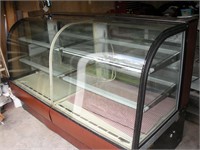 Glass Refrigerated /Lighted Bakery Display Case