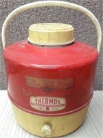 VINTAGE THERMOS PICNIC JUG