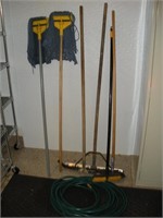 Hose- Mop- Cleaning Items 1 Lot