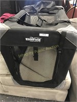Elite Field Collapsible Pet Carrier used