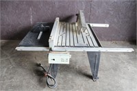 Vermont American Electric Saw Table No. 398