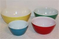 Colors Pyrex Nesting Bowls (set of 4)