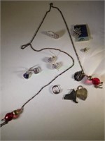 Mixed lot of sterling silver jewelry pieces