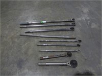 (qty - 9) Assorted Torque Wrench-