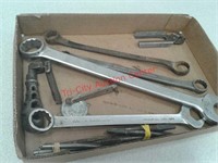 Combination wrenches + tools