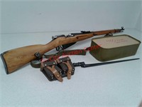 Mosin Nagant 7.62 x 54 rifle with 400 rounds ammo,