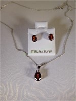 SS Necklace w/ Amber Glass Pendant & Earring