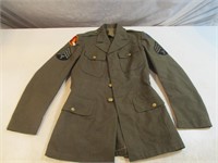 Manteau militaire