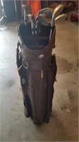 GOLF BAG WITH RIGHT HANDED CLUBS
