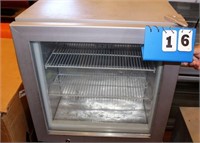 Summit Counter Top Display Freezer, Model SCFU386