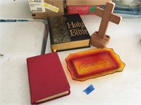 Bibles, wood cross, last supper tray