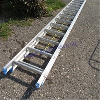 32' extension aluminum  ladder