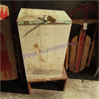 Wood box & wood stool