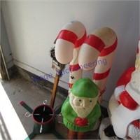 Candy canes, elf, bird house deco & tree stand