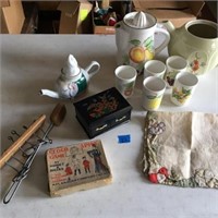 Tea Pot, Vintage Cards & Cups