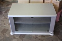 TV Stand 34 x 18.5 x 19H