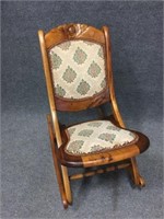 Folding Rocking Chair Upholstered Tapestry Seat