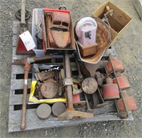 Pallet of Misc Vintage Items