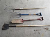 pitch fork -scraper -spade -potato fork
