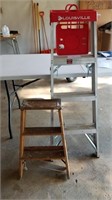 4' Aluminum Ladder and 2' Wood Ladder