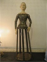 PRIMITIVE LADY ON STAND 32"T