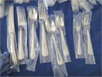 67pcs lenox flatware set - new