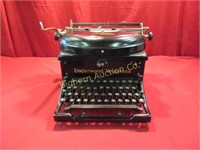 Antique Typewriter: Underwood Noiseless
