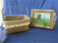 1982 longaberger pie basket -barn wood frame