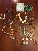 LOT OF JEWLERY, GIVENCHY SET & MORE