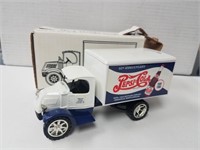 Pepsi 1935 Mack Bulldog Freight Bank