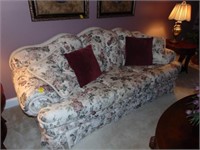 Beautiful Sofa and Love seat - perfect condition