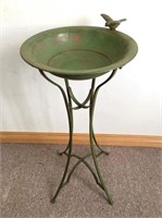 WROUGHT IRON BIRDBATH