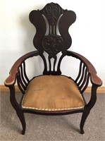 VICTORIAN ACCENT CHAIR- JUST NEEDS UPHOLSTERY