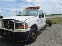 1999 Ford F550 CAB & CHASSIS