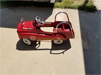 B- COLLECTIBLE FIRE & RESCUE METAL PEDAL CAR