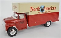 Ertl Custom North American Van Lines Box Truck