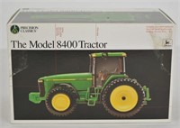 Ertl Precision John Deere Model 8400 Tractor MIB