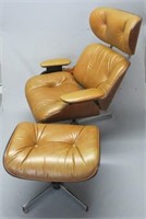 EAMES STYLE LEATHER LOUNGE CHAIR AND OTTOMAN