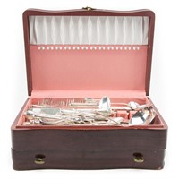 Silver-plated flatware set