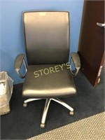 Allseating Black High End Board Room Chair