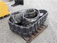 (1) NEW SIDE OF SKID STEER UNDERCARRIAGE WITH