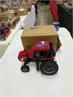 Ertl Case International 2594 Tractor New In The