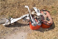 3HP OUTBOARD & 2 GAS TANKS ! OS