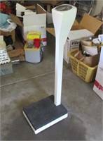 floor scales (3ft tall) & hand weights