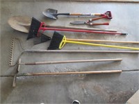 2 shovel-rake-brooms-hoe-clippers